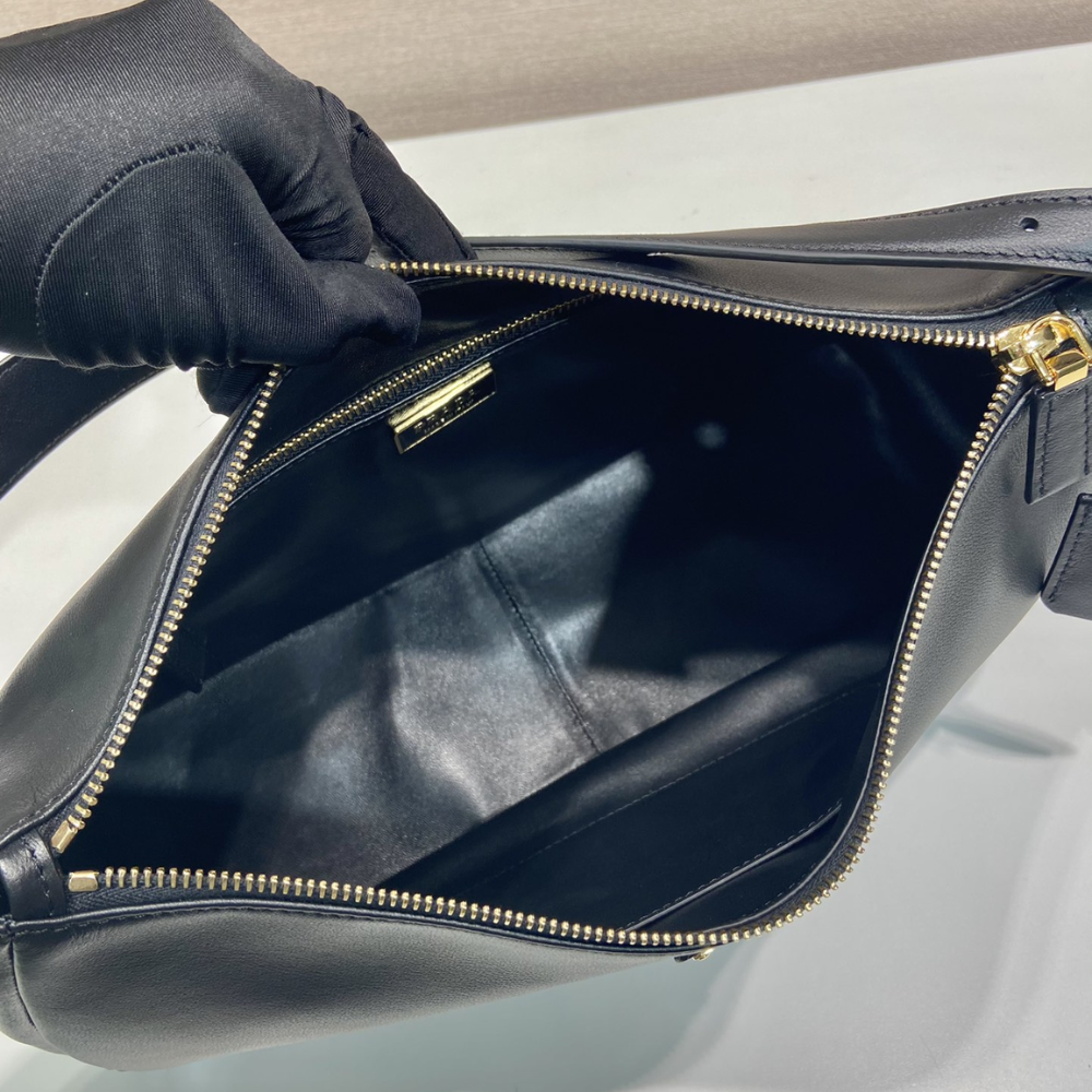 Black Aimée Large Leather Shoulder Bag for Women