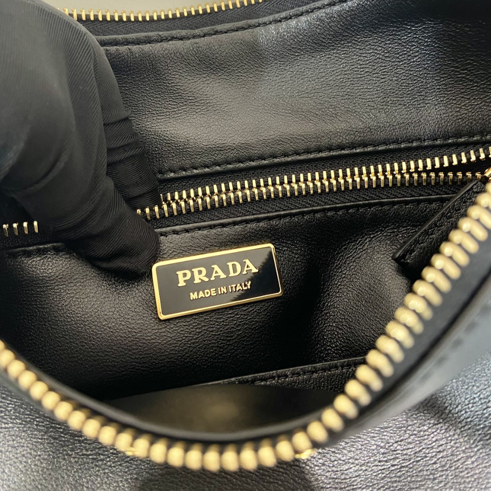 Black Aimée Large Leather Shoulder Bag for Women