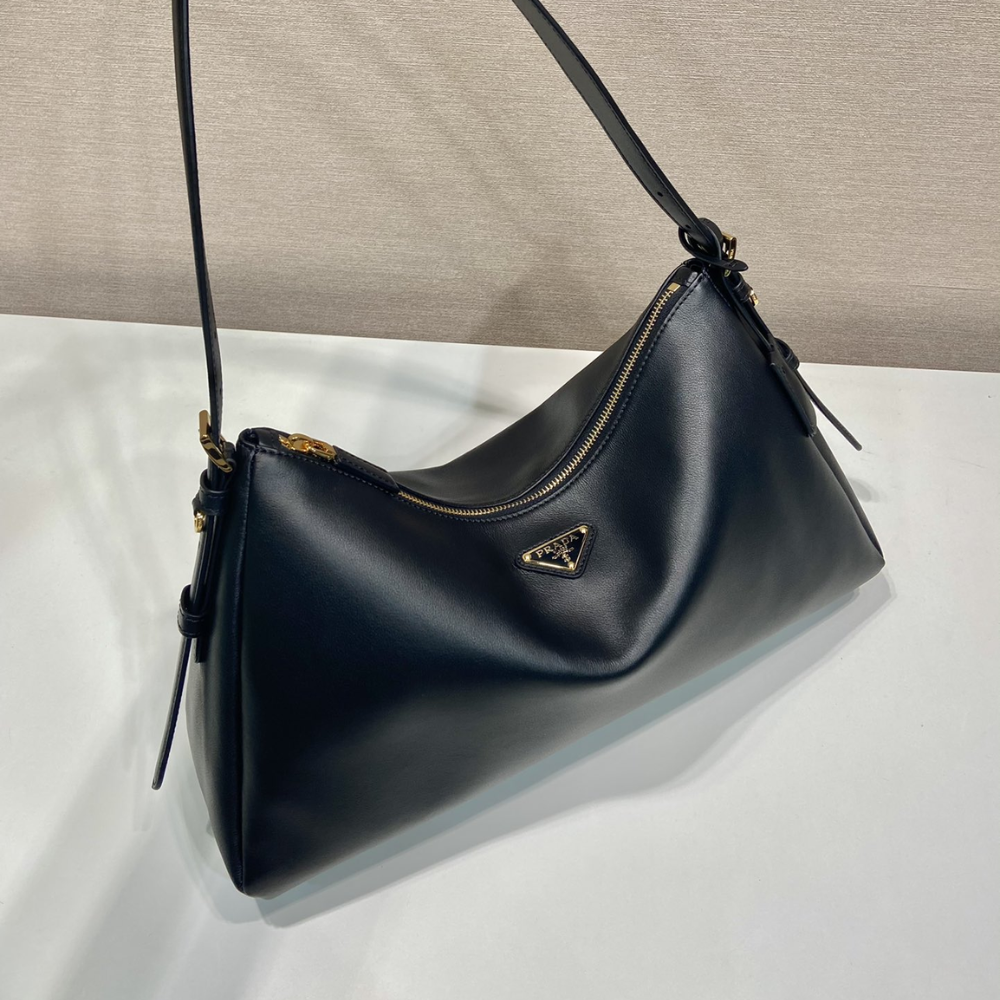 Black Aimée Large Leather Shoulder Bag for Women