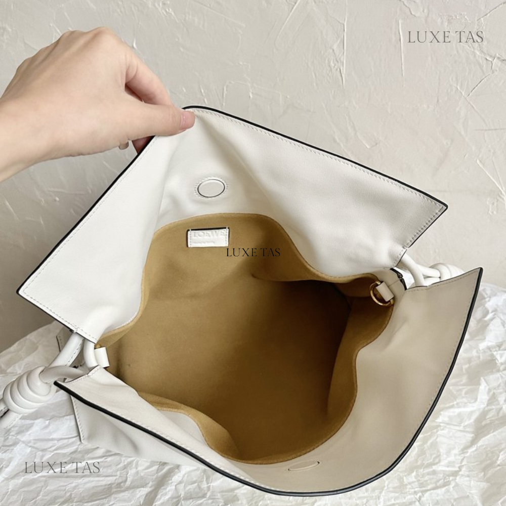 Angora Flamenco Clutch In Nappa Calfskin - Leather Crossbody Bag for Women