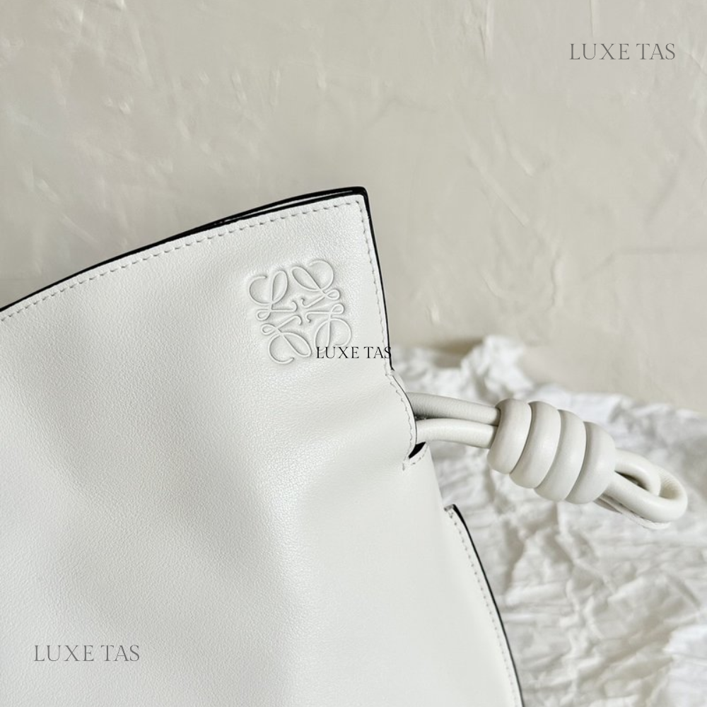 Angora Flamenco Clutch In Nappa Calfskin - Leather Crossbody Bag for Women