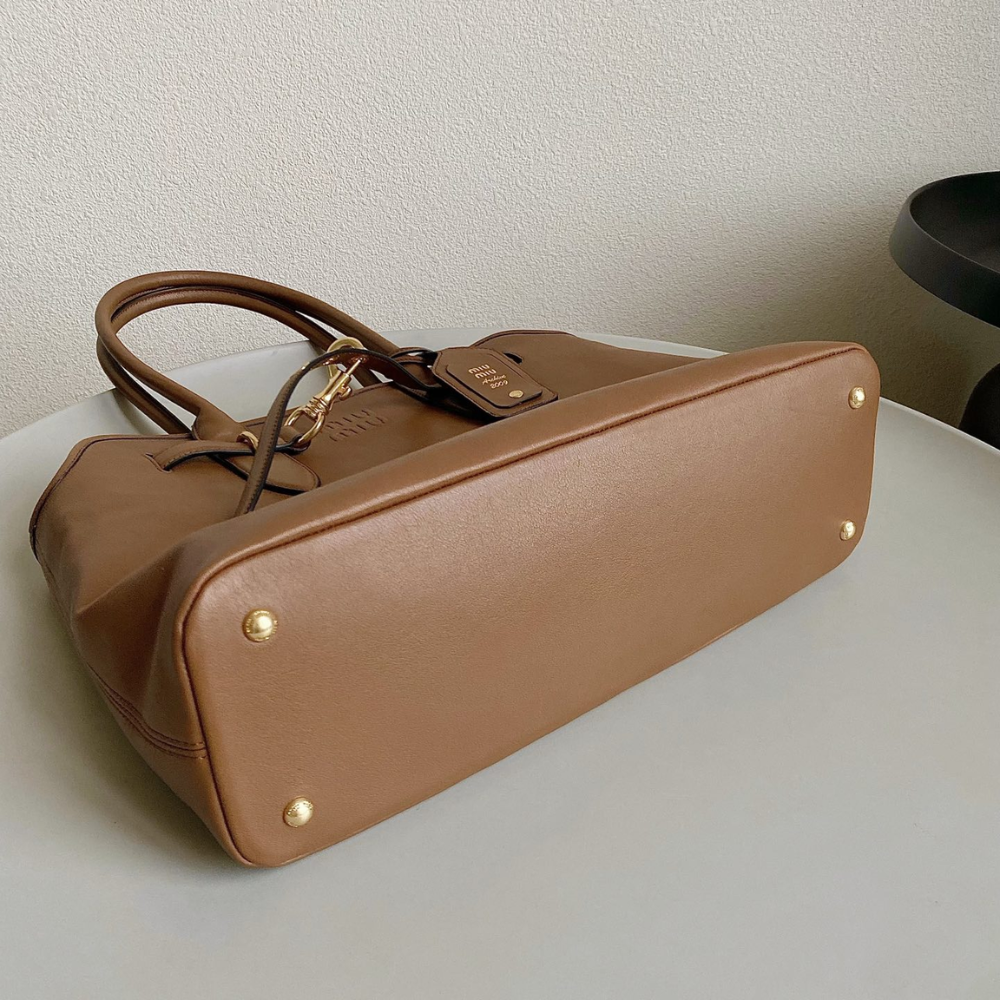 Aventure Nappa Leather Bag Oak Leather Tote Bag for Women