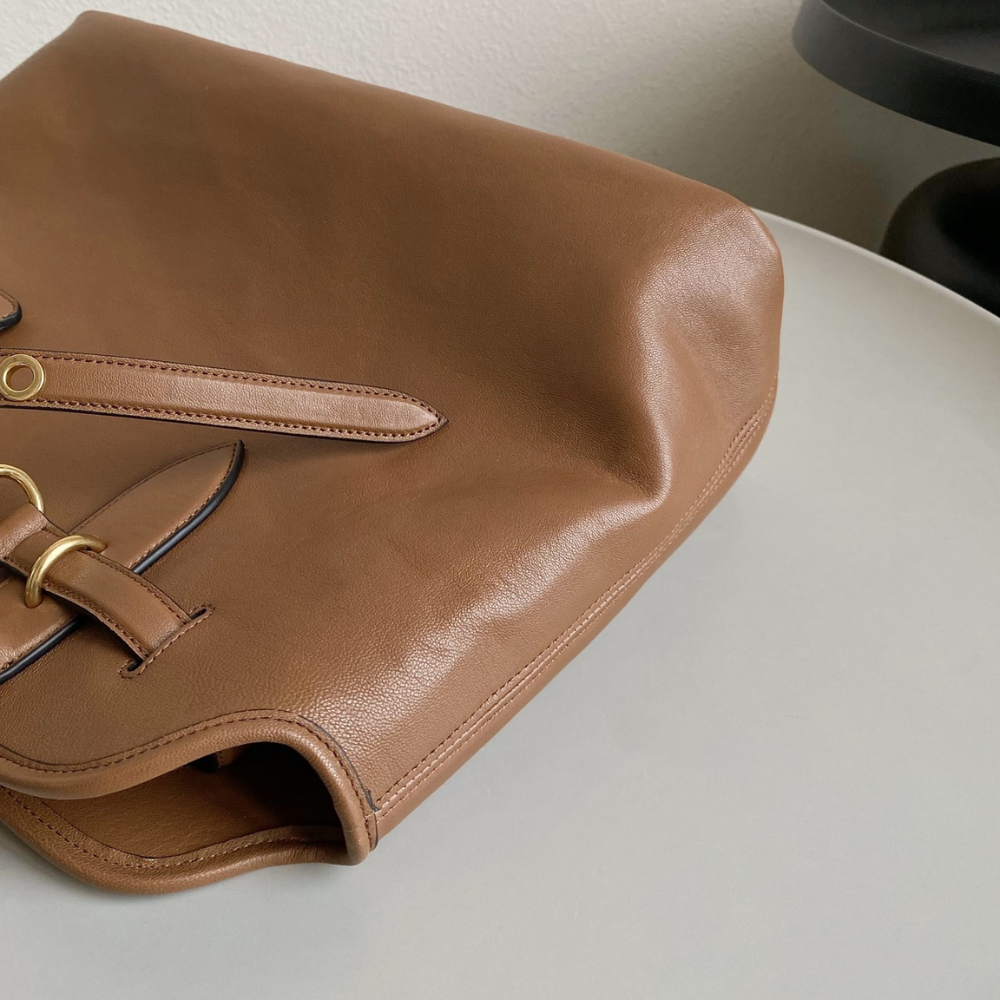 Aventure Nappa Leather Bag Oak Leather Tote Bag for Women
