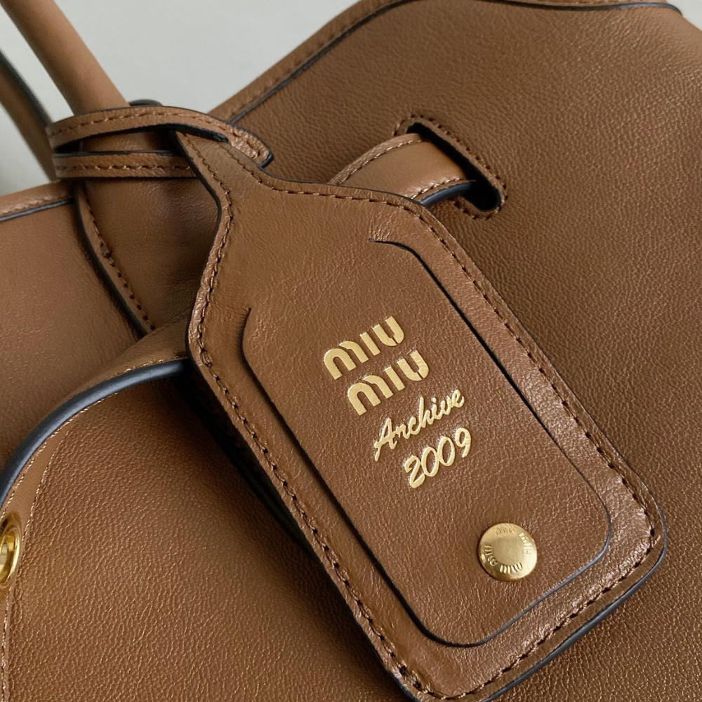 Aventure Nappa Leather Bag Oak Leather Tote Bag for Women