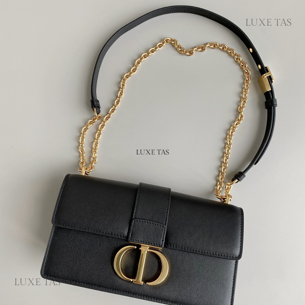 Black 30 Montaigne East-West Bag With Chain