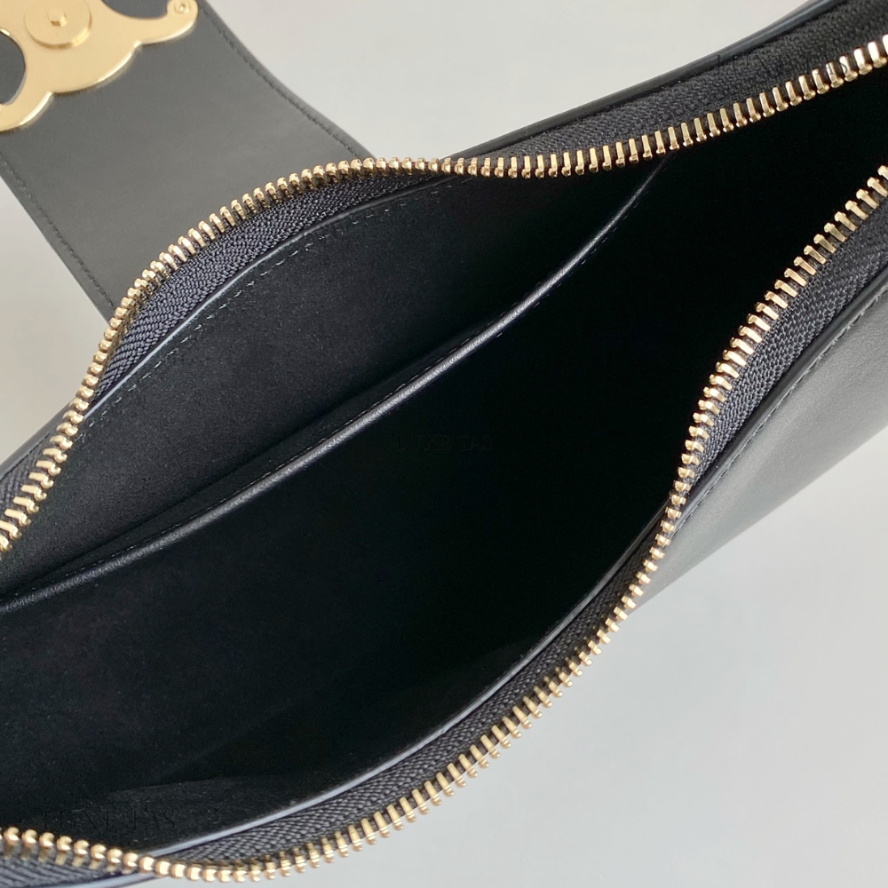 Black Ava Triomphe Soft Bag In Smooth Calfskin
