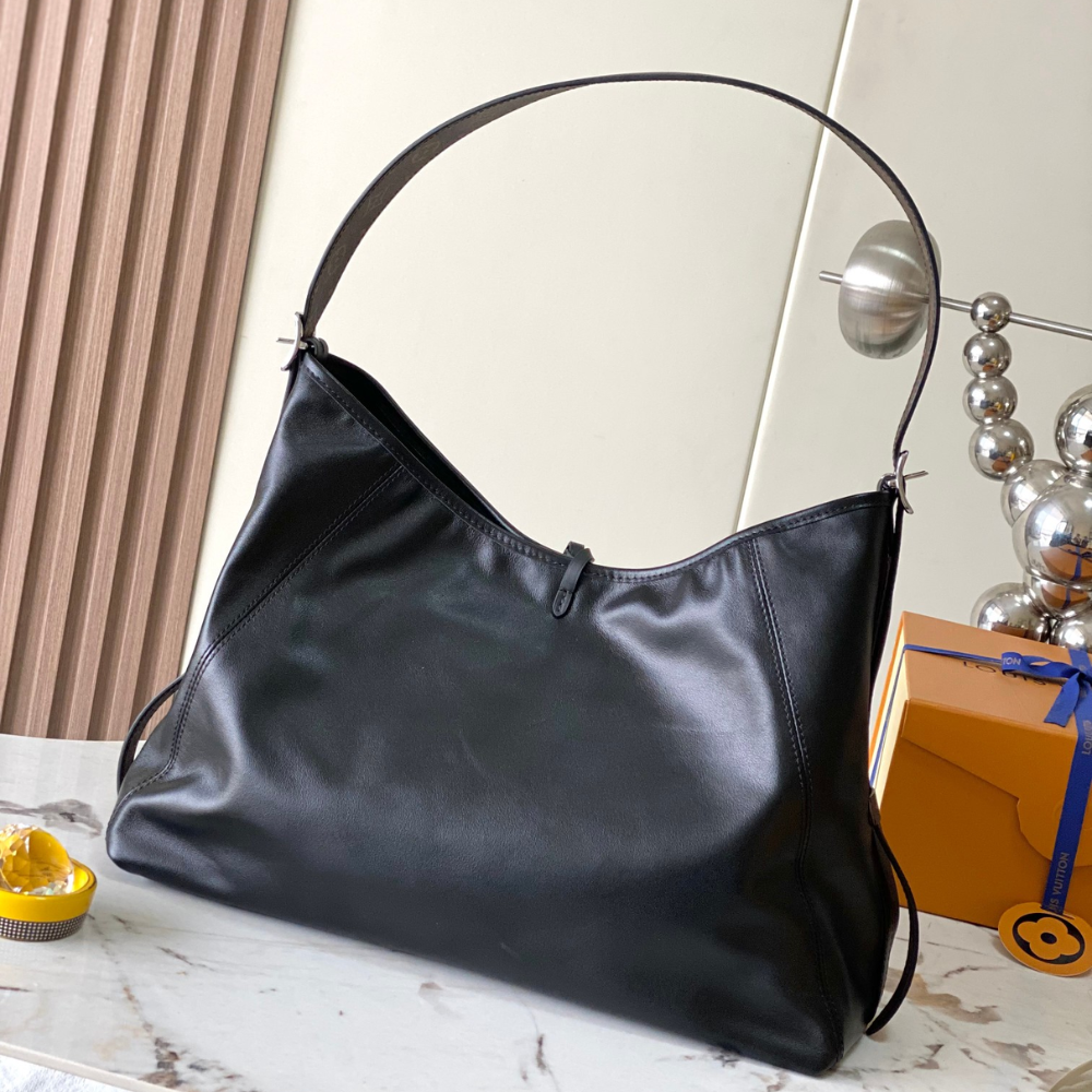 Black CarryAll MM Leather Tote Bag for Women
