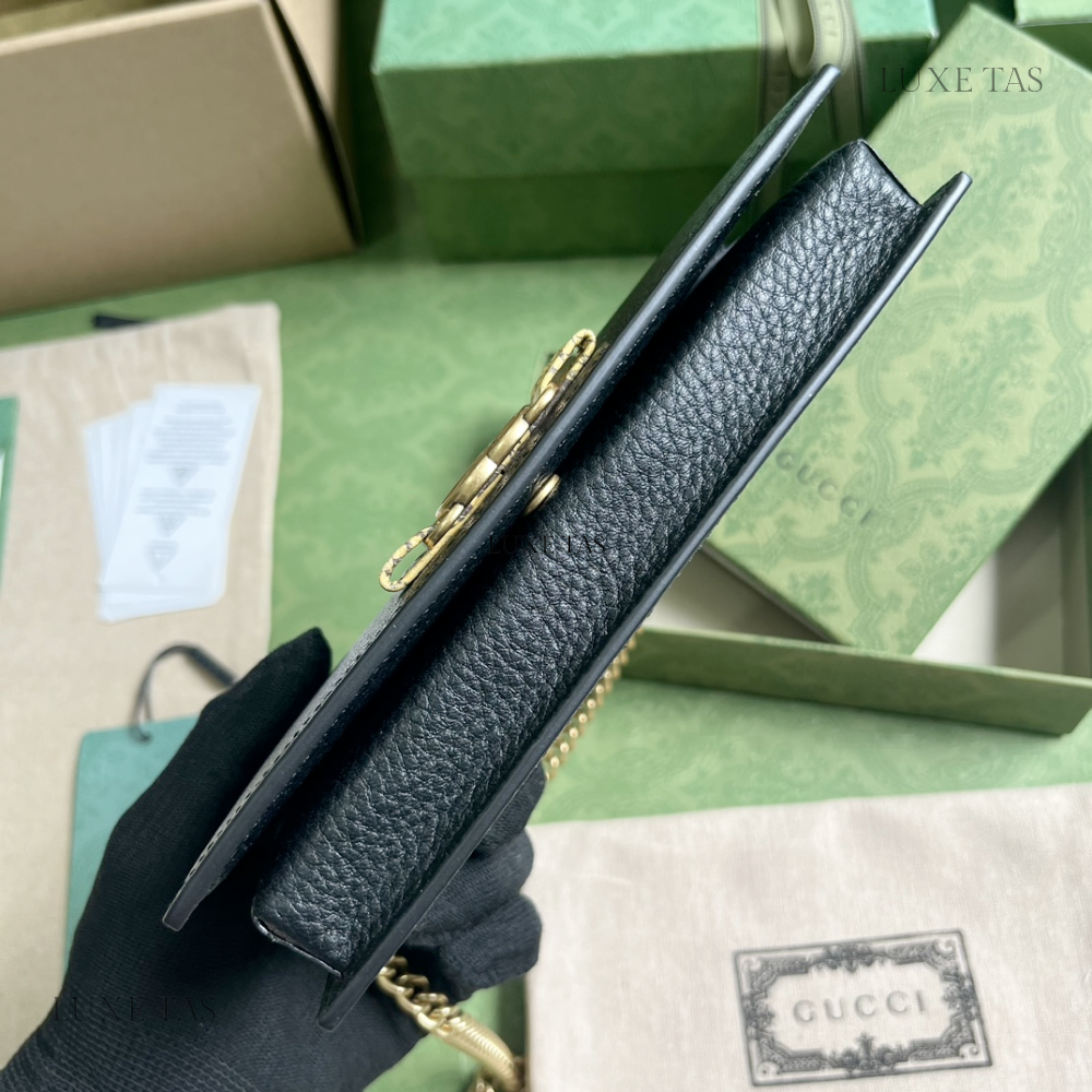 Black Chain Wallet With Interlocking G Python Bow