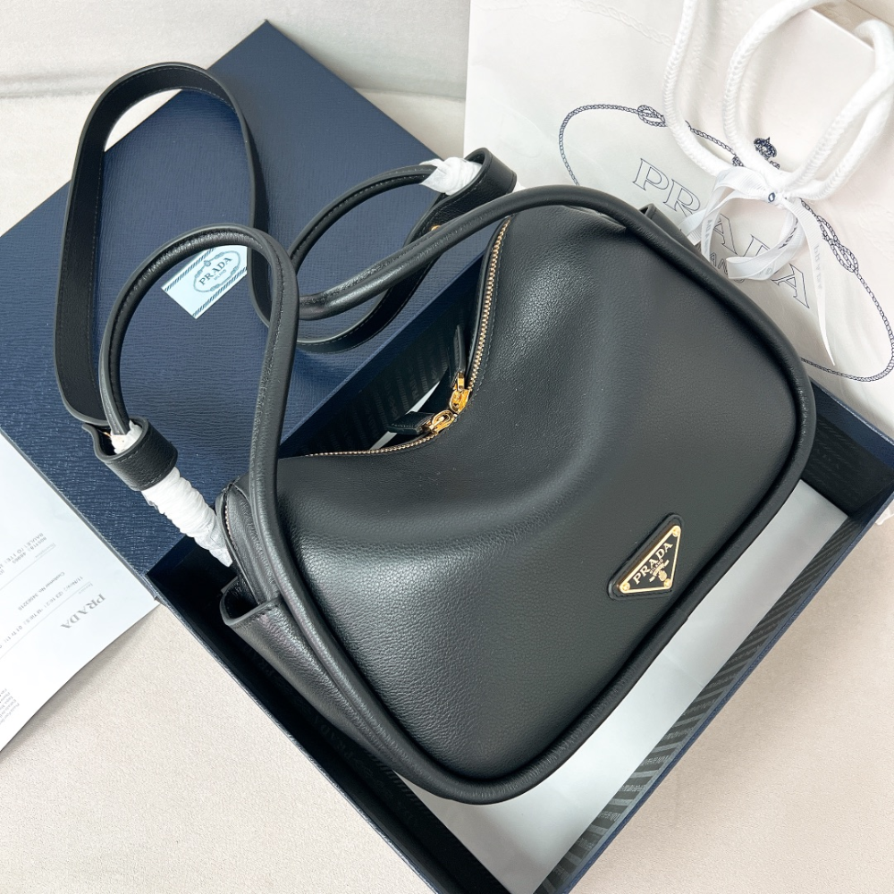 Black Darling Leather Handbag for Women