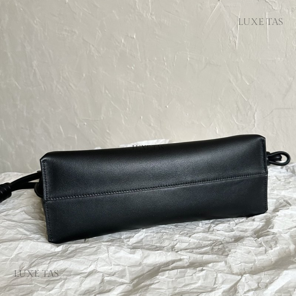 Black Flamenco Clutch In Nappa Calfskin - Leather Crossbody Bag for Women