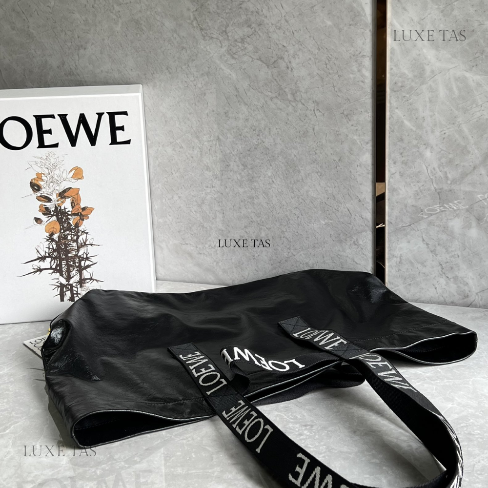 Black Fold Shopper In Paper Calfskin - Leather Tote Bag for Women