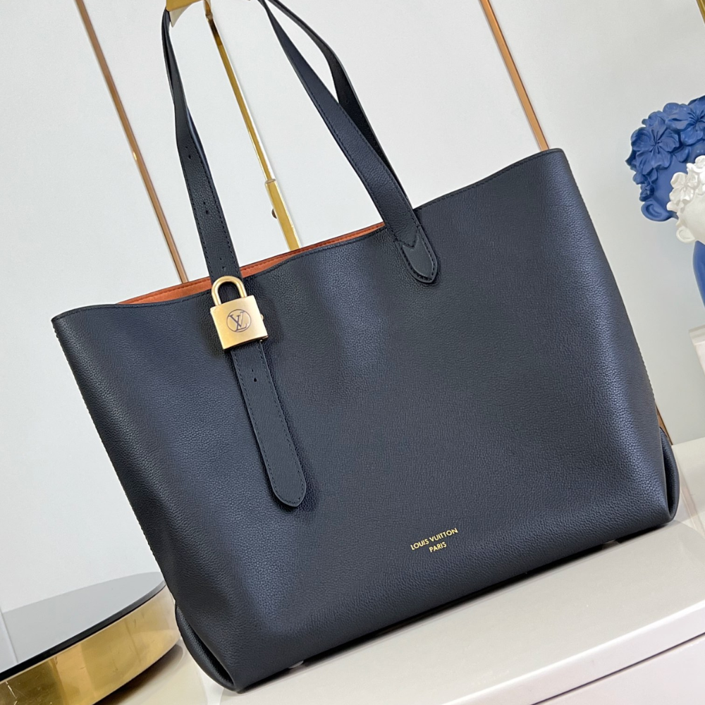Black Low Key Cabas MM Leather Tote Bag for Women