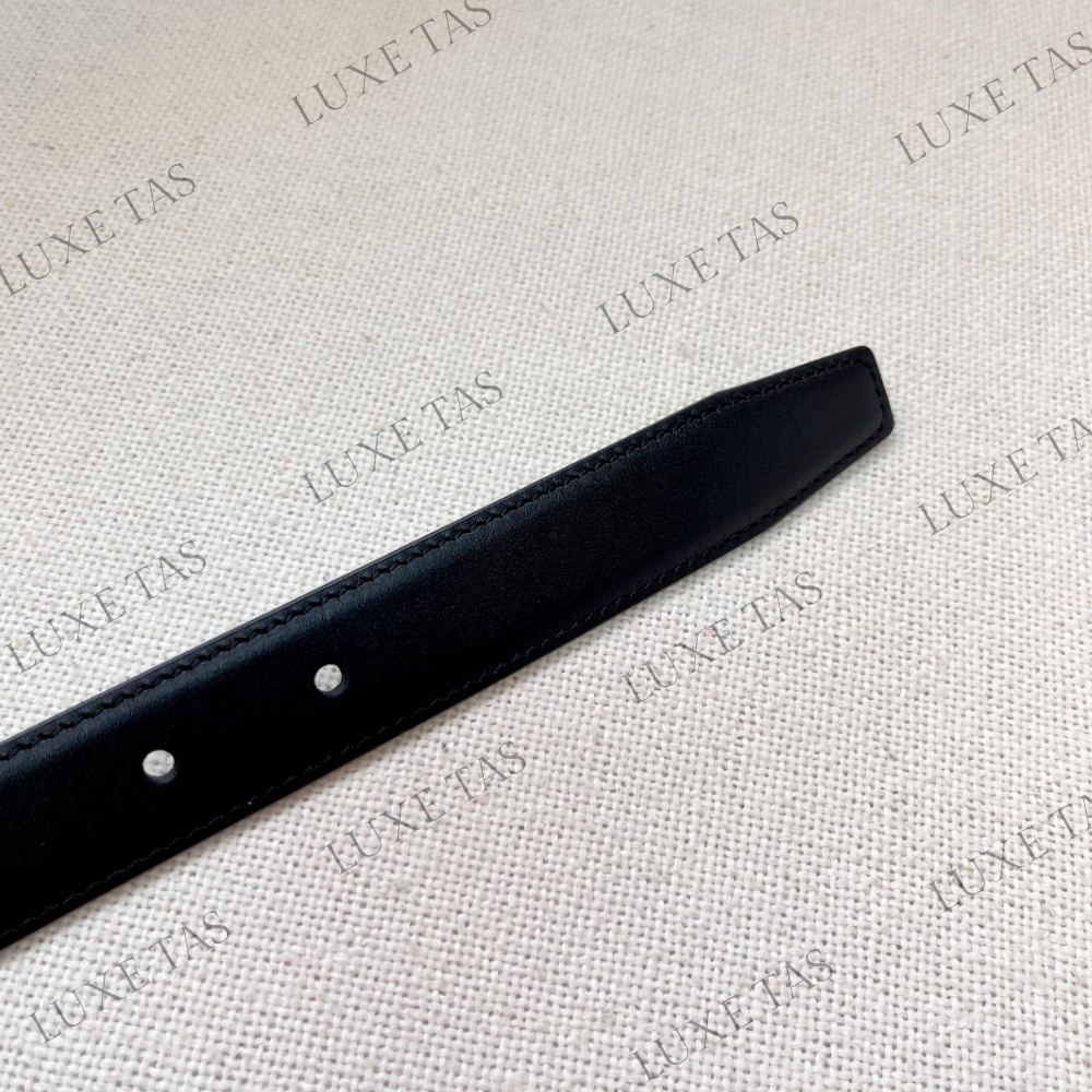Black Medium Cuir Triomphe Belt In Taurillon Leather