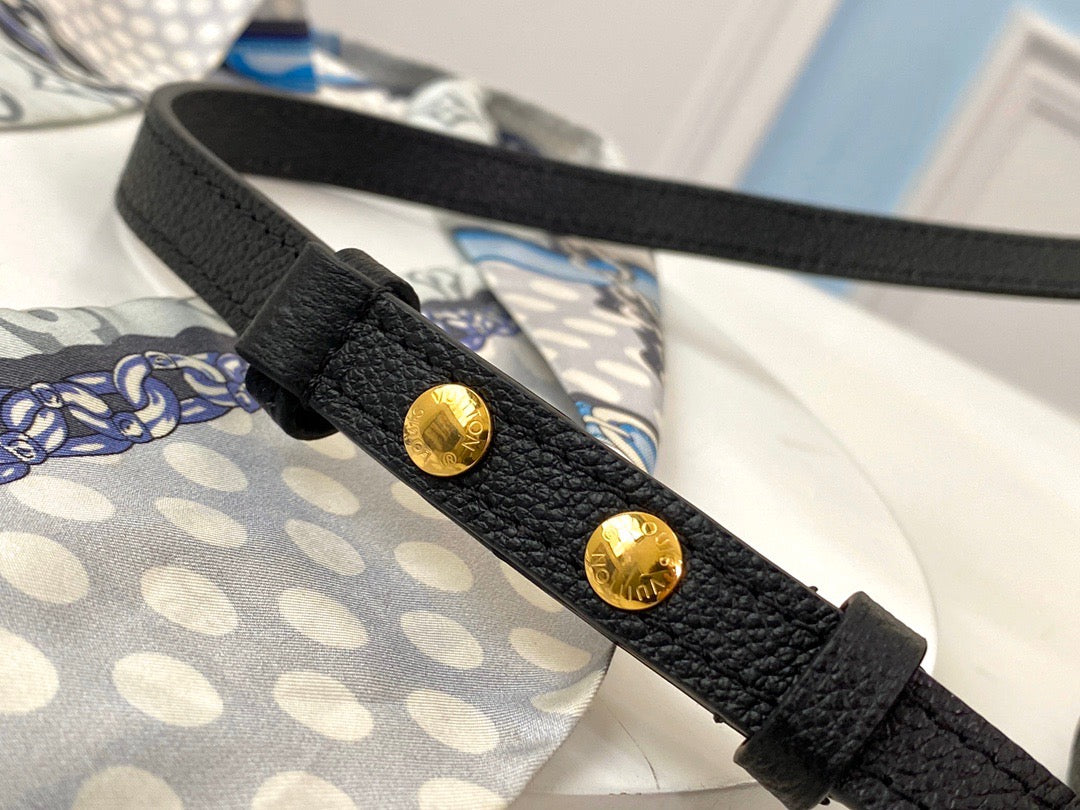 Black Monogram Empreinte Leather NéoNoé MM