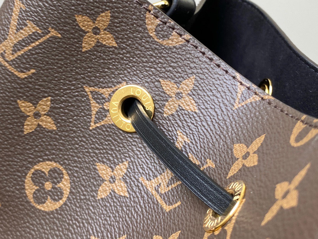 Black Monogram NéoNoé MM