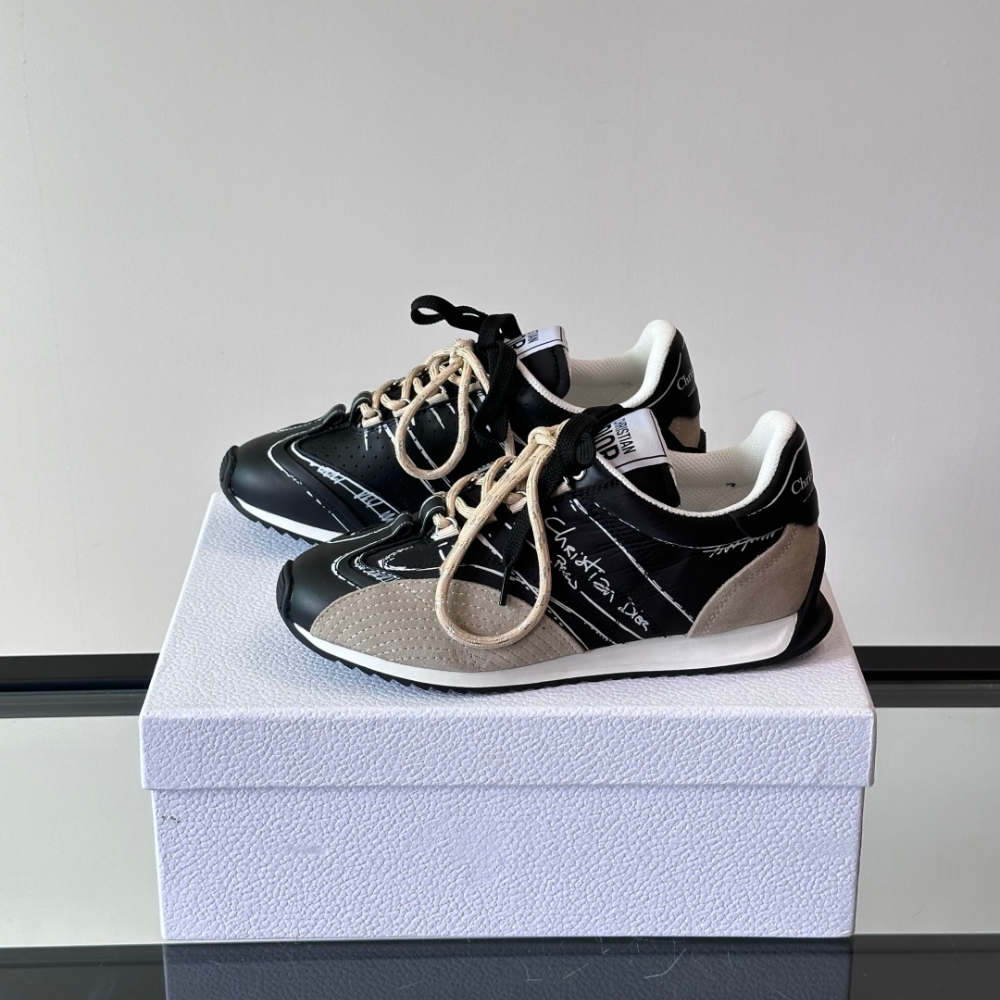 Black Nylon and Calfskin D-Sketch Sneaker Designer Sneakers for Men