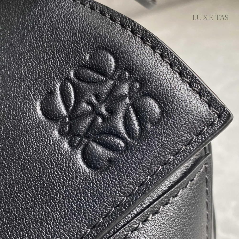Black Small Puzzle Bag in Classic Calfskin - Leather Crossbody Bag for Women