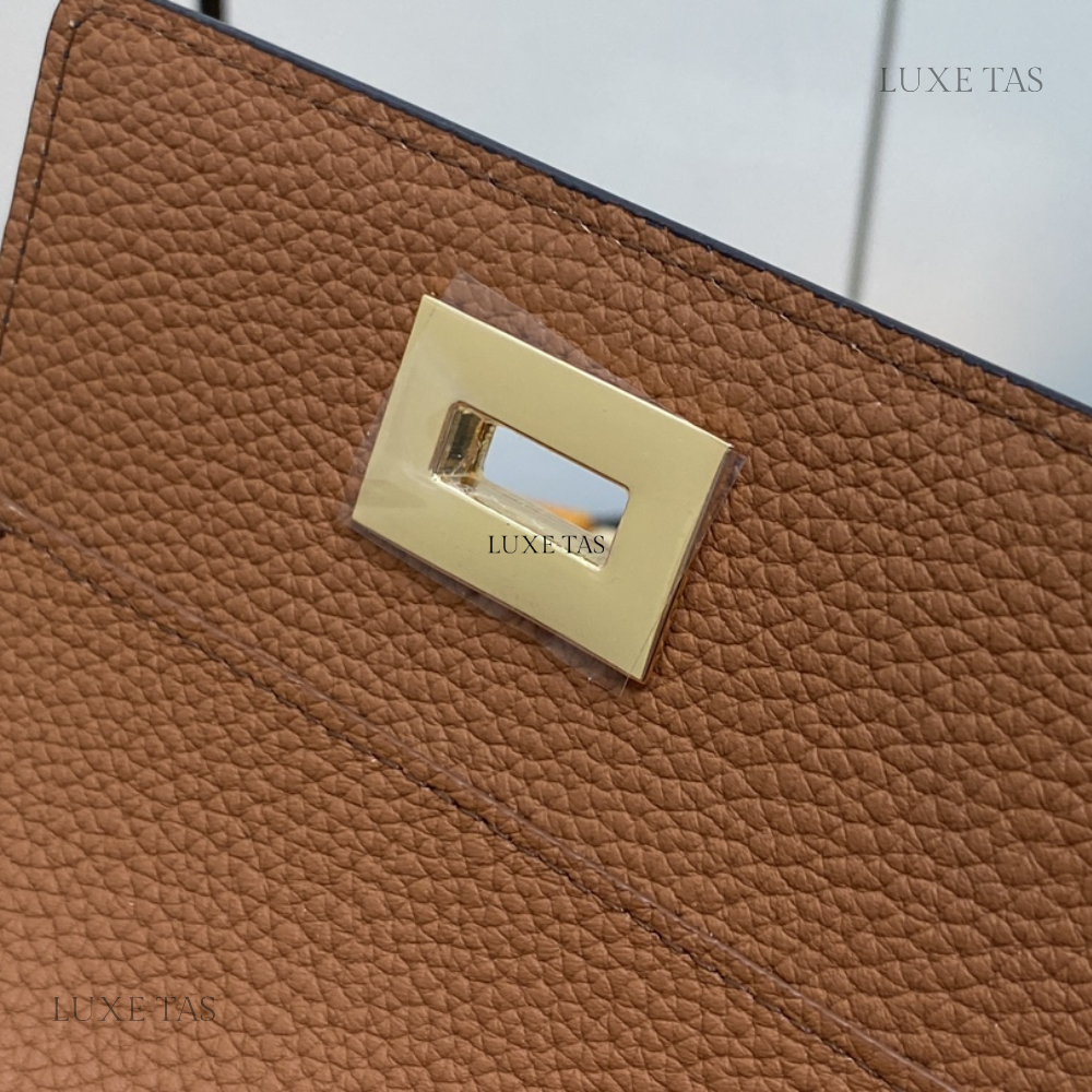Black Victorine On My Side Wallet - Leather Wallet for Women