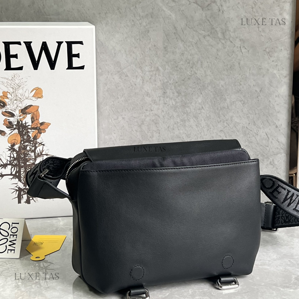 Black Xs Military Messenger Bag In Supple Smooth Calfskin And Jacquard - Leather Crossbody Bag for Men