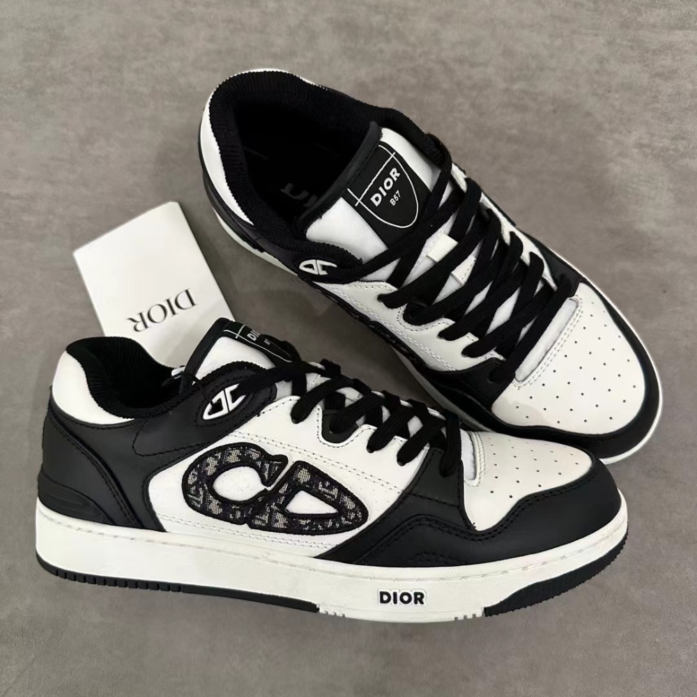 Black and White B57 Dribble Low-Top Sneaker Designer Sneakers for Men