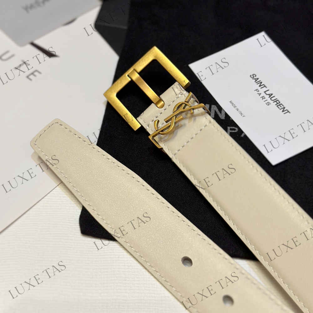 Blanc Vintage Cassandre Belt With Square Buckle