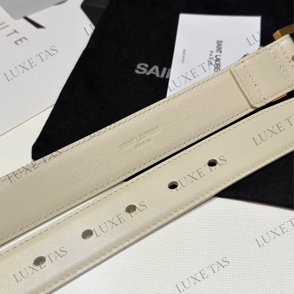 Blanc Vintage Cassandre Belt With Square Buckle