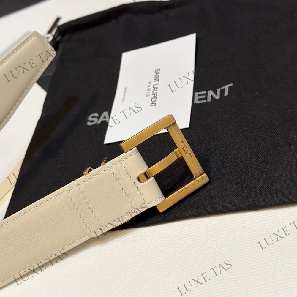 Blanc Vintage Cassandre Belt With Square Buckle