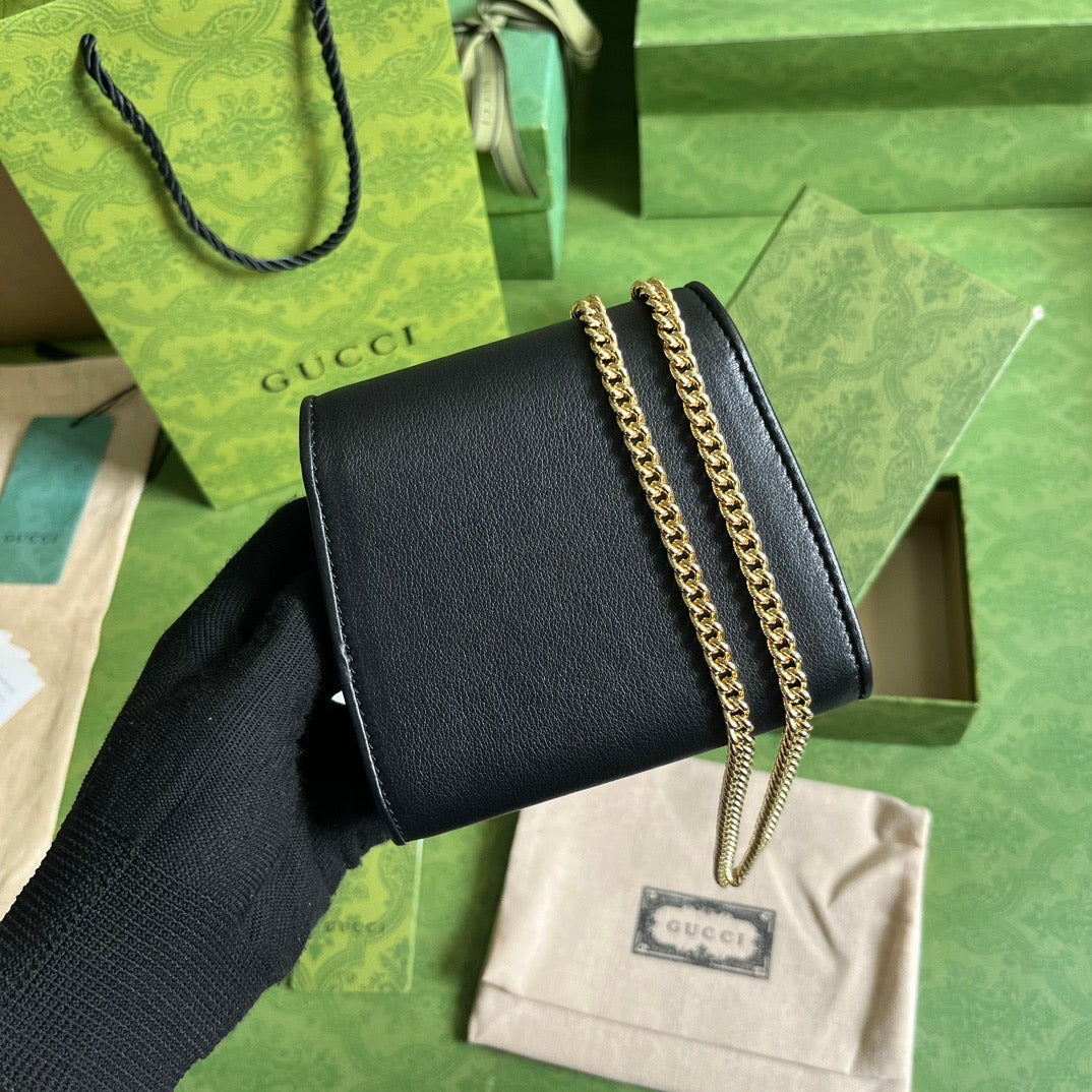 Blondie Medium Chain Wallet Black