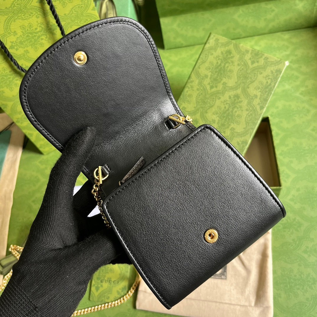 Blondie Medium Chain Wallet Black