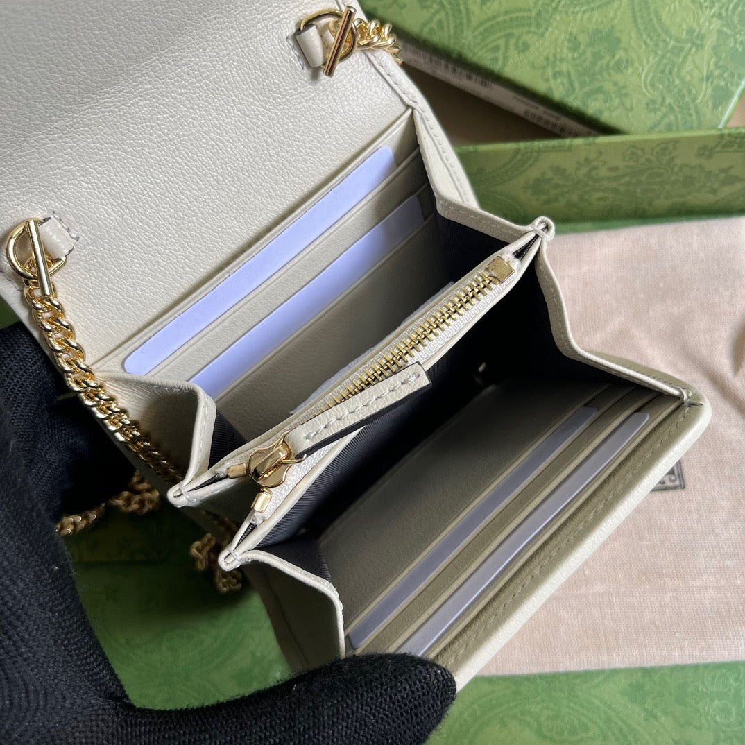 Blondie Medium Chain Wallet White