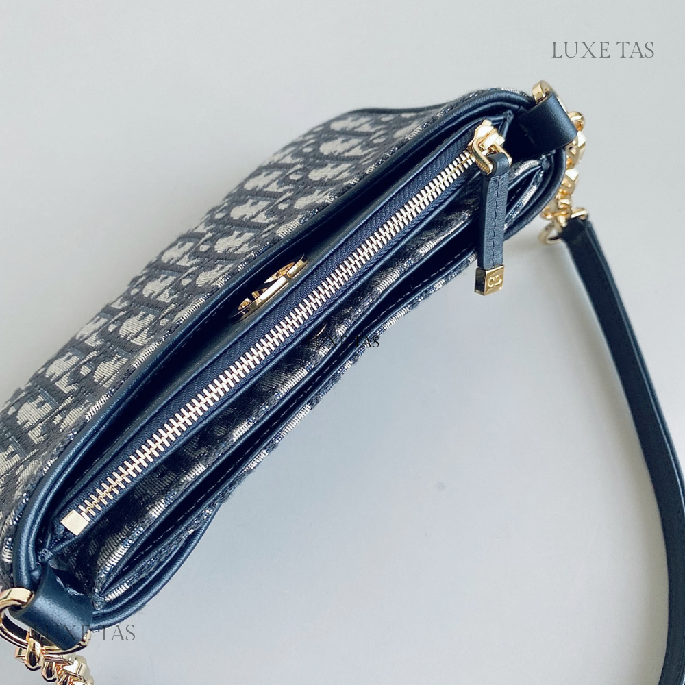 Blue 30 Montaigne Hobo Avenue Mini Ba