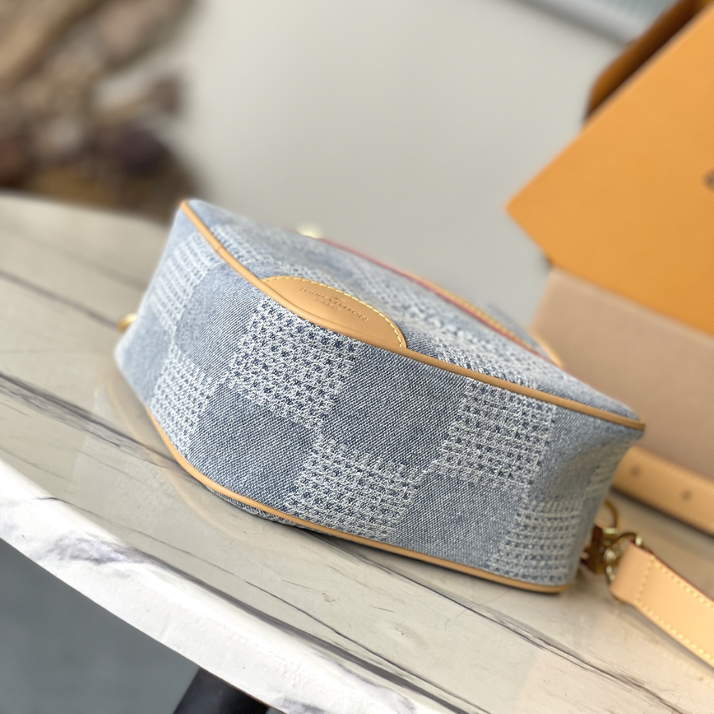 Blue Chess Messenger Leather Crossbody Bag for Men
