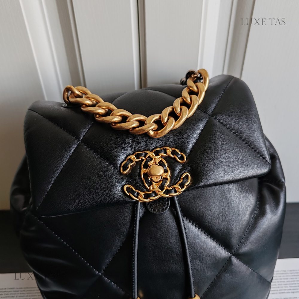 CC 19 Backpack - Leather Backpack for Women