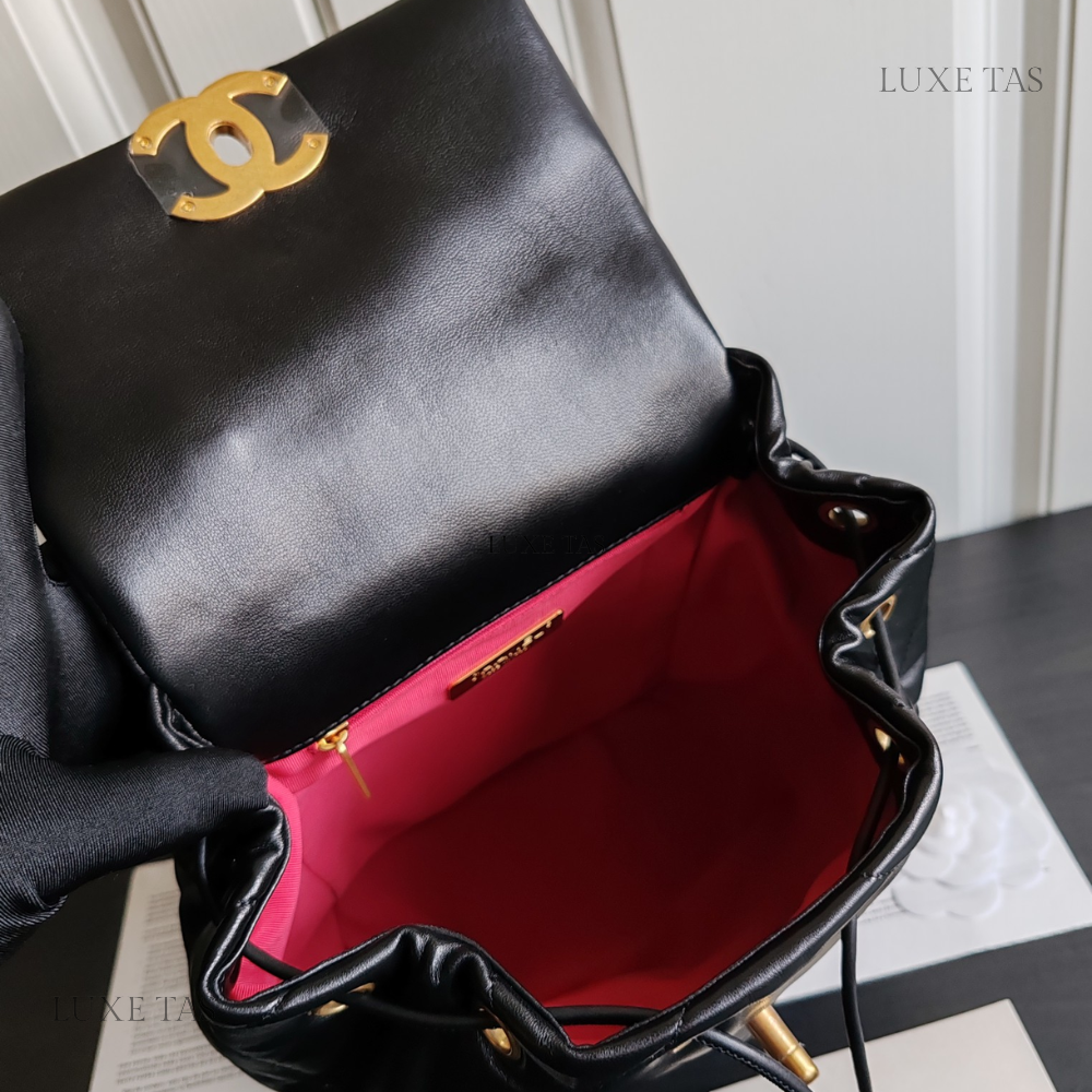 CC 19 Backpack - Leather Backpack for Women
