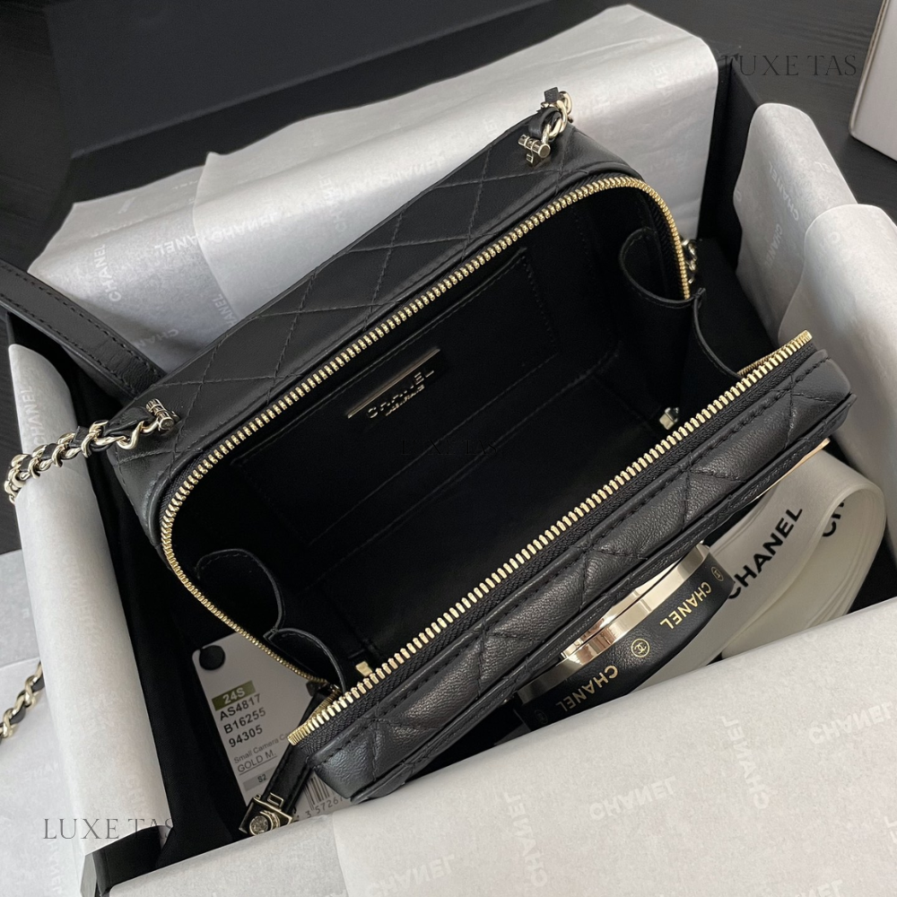 CC Camera Bag - Leather Crossbody Bag for Women