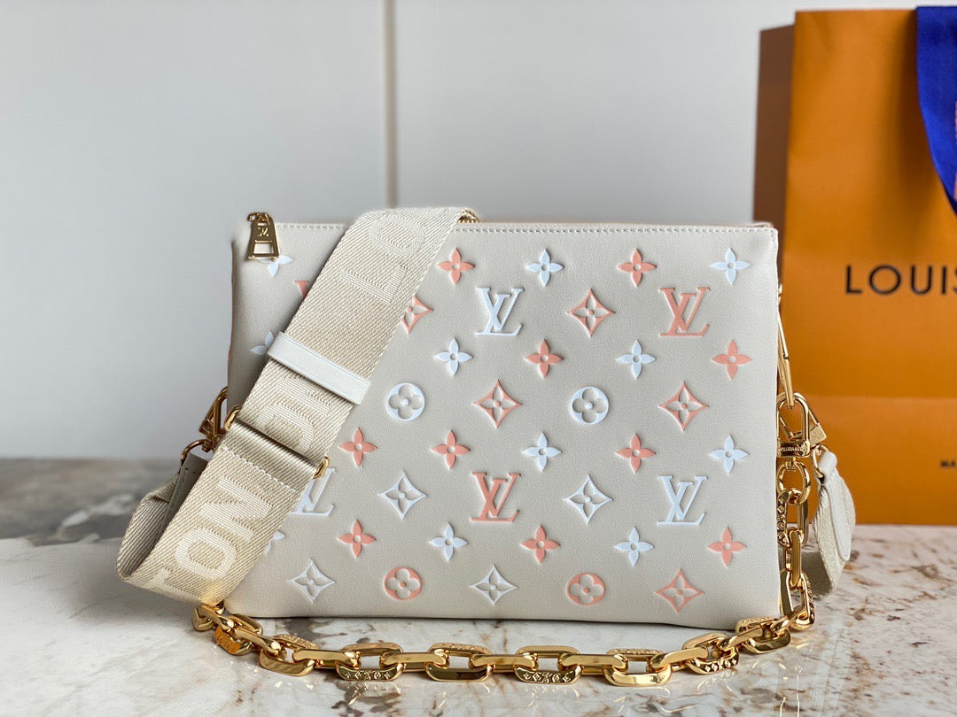 Cream Coussin PM