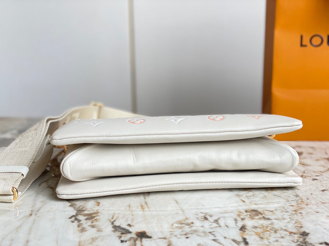 Cream Coussin PM