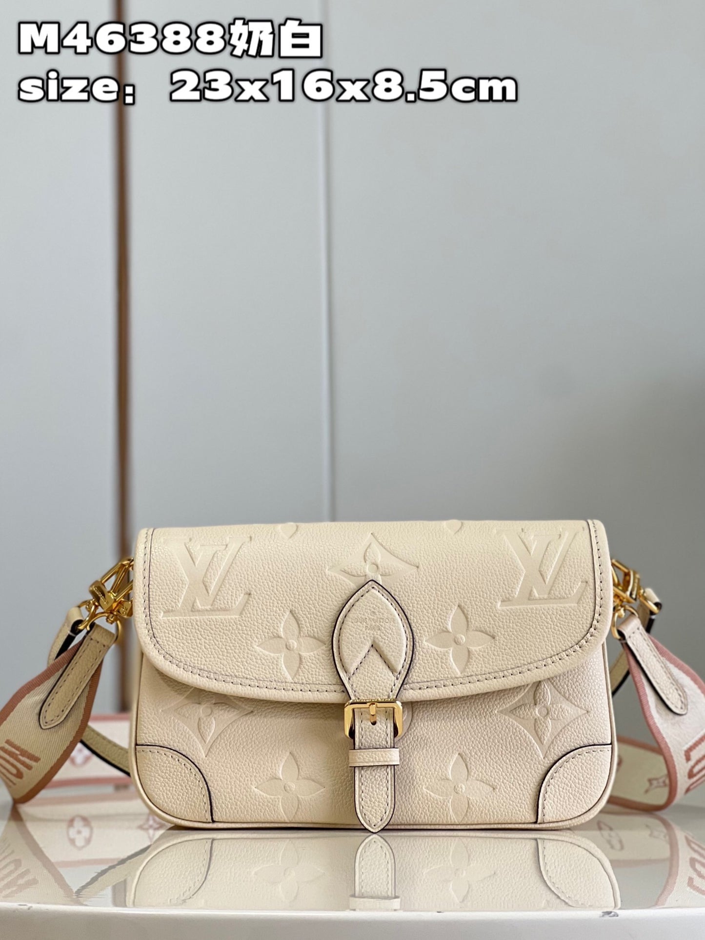 Cream Monogram Empreinte Leather Diane