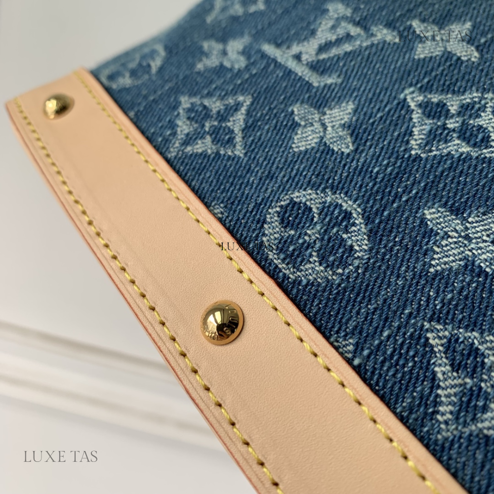 Denim Blue Pochette Cosmétique GM - Designer Makeup Pouch for Women