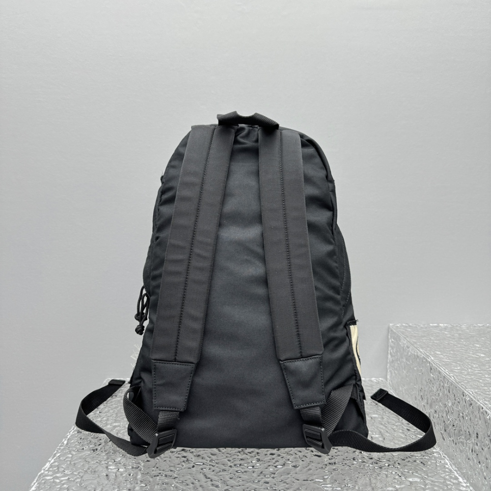 Explorer Logo-Patch Backpack Leather Backpack for Men