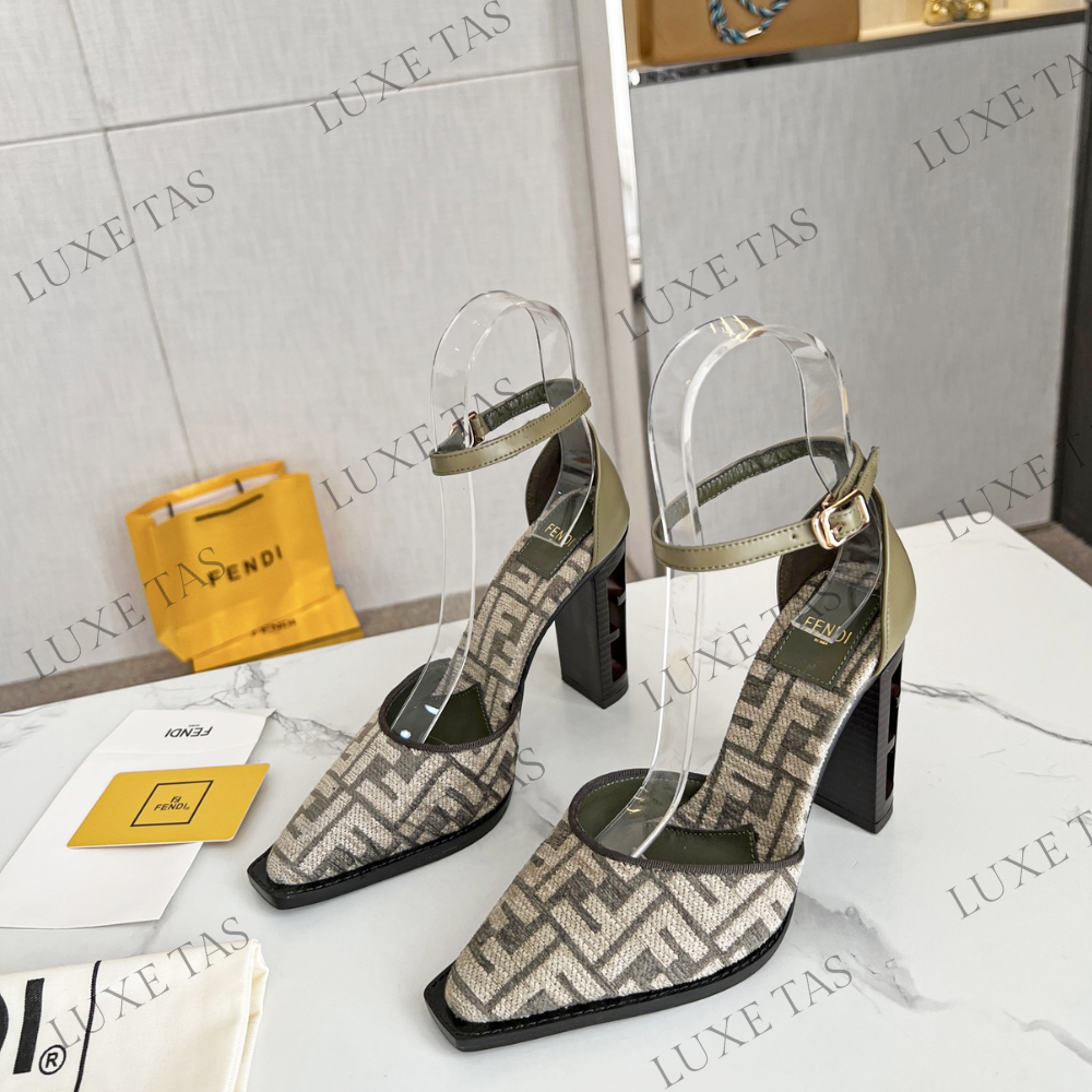 FF Cutout Chenille Pumps