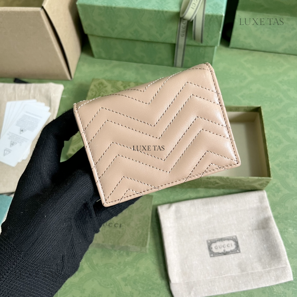 GG Marmont Matelassé Card Case Wallet