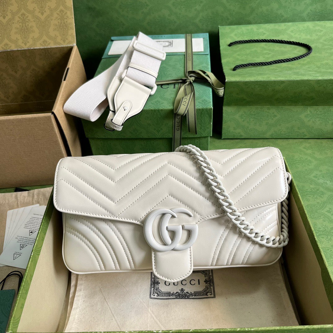 GG Marmont Matelassé Shoulder Bag White