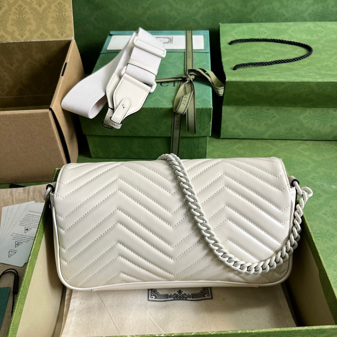 GG Marmont Matelassé Shoulder Bag White