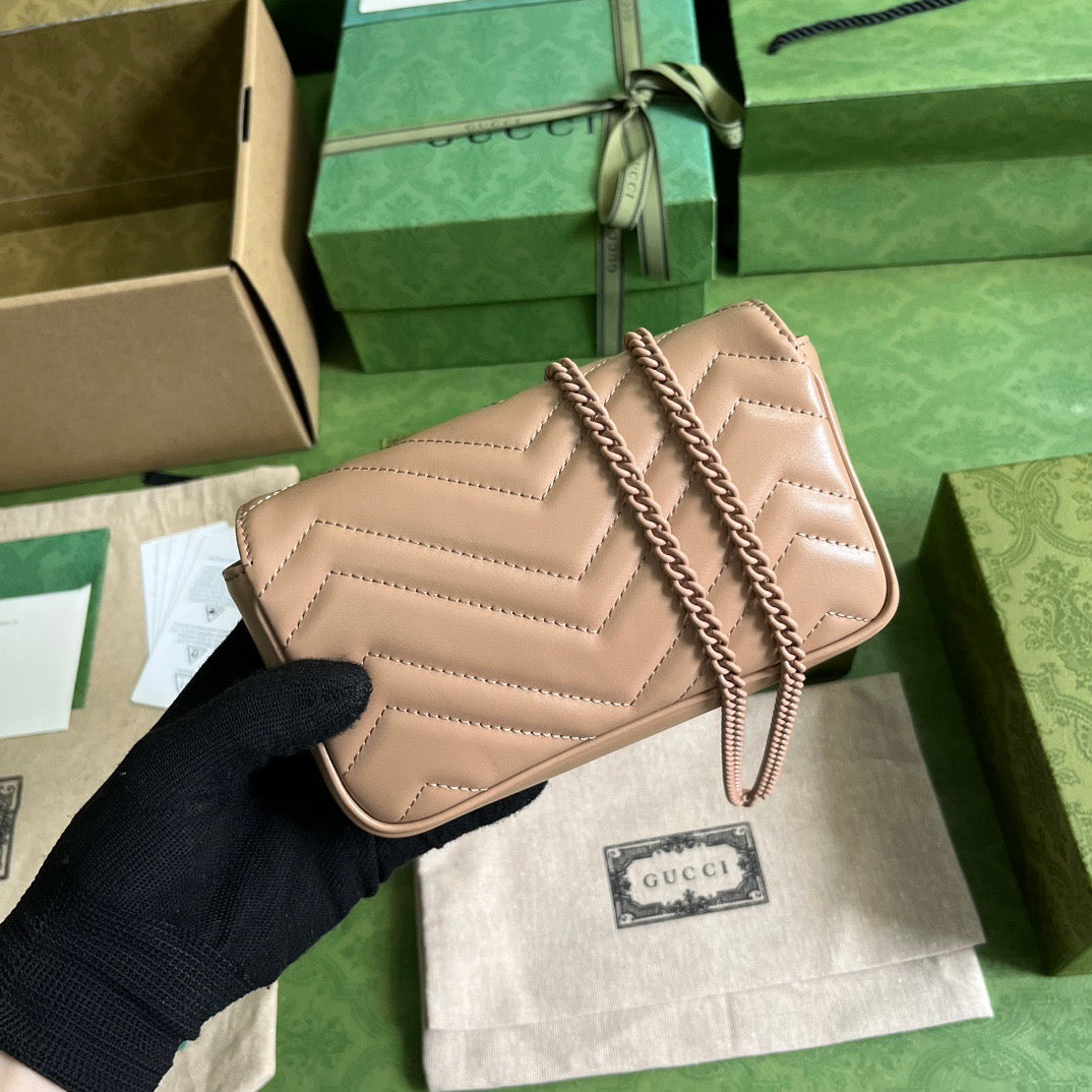 GG Marmont Matelassé Super Mini Rose Beige