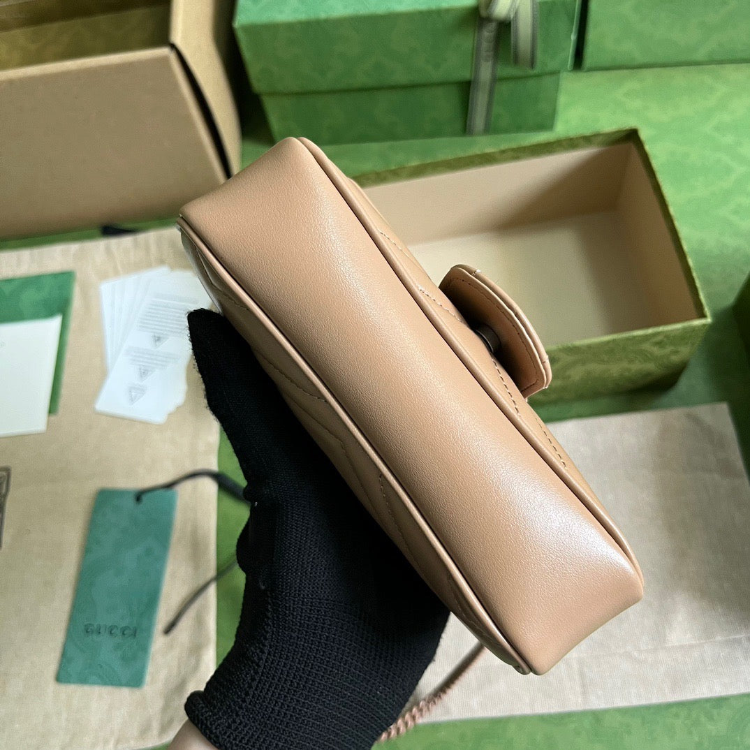 GG Marmont Matelassé Super Mini Rose Beige