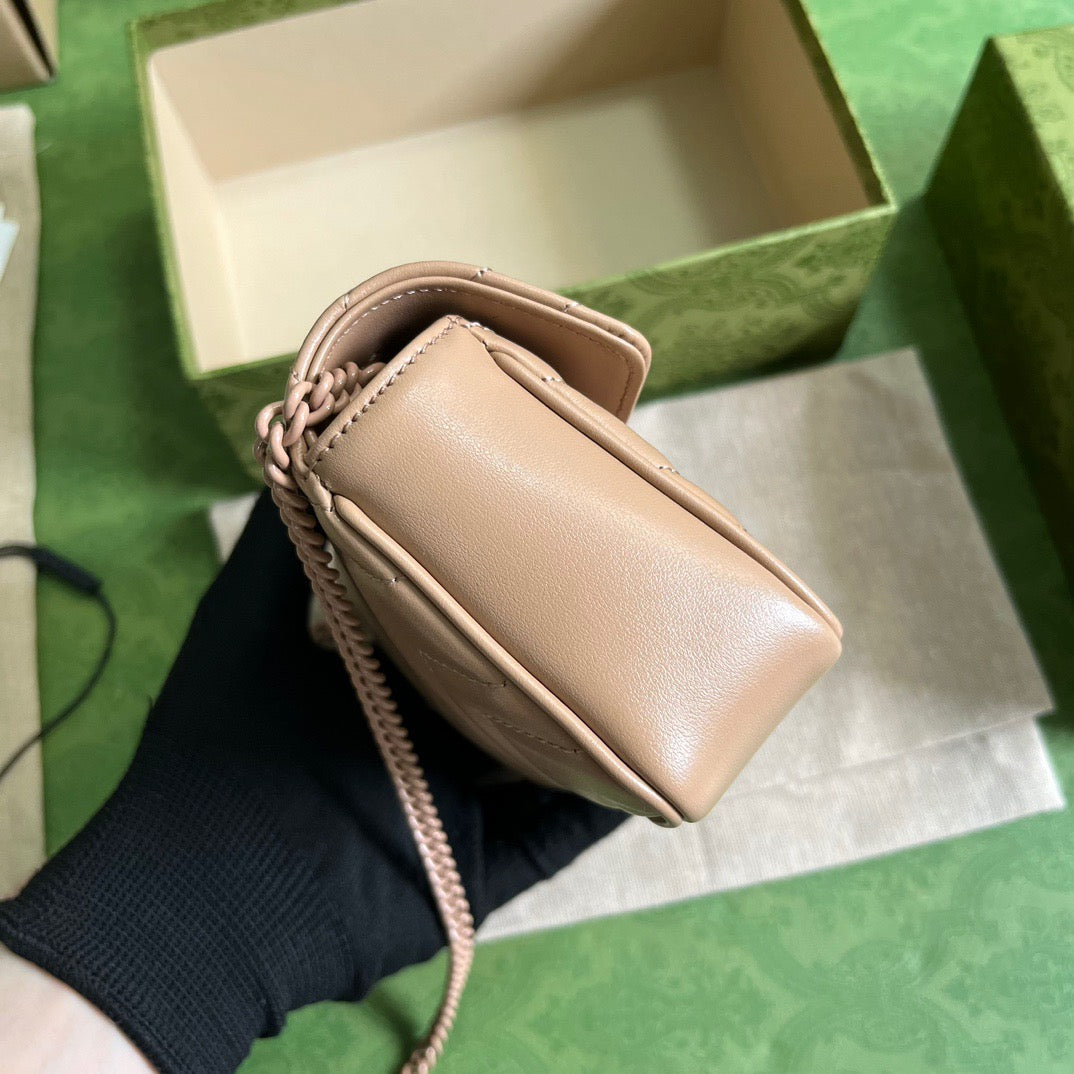 GG Marmont Matelassé Super Mini Rose Beige