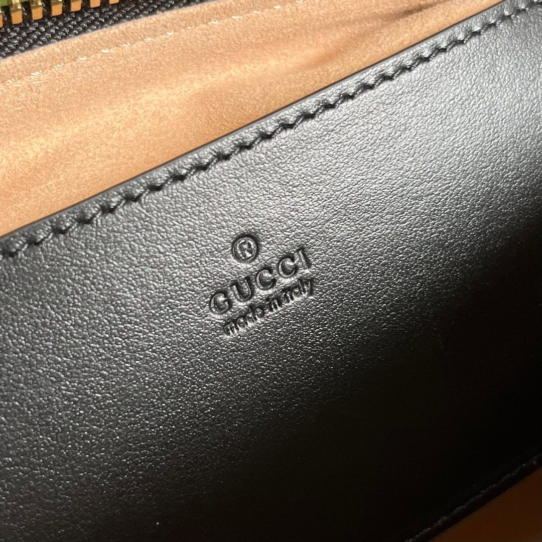 GG Marmont Shoulder Bag Black