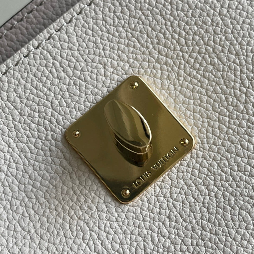 Greige Lockme Tender