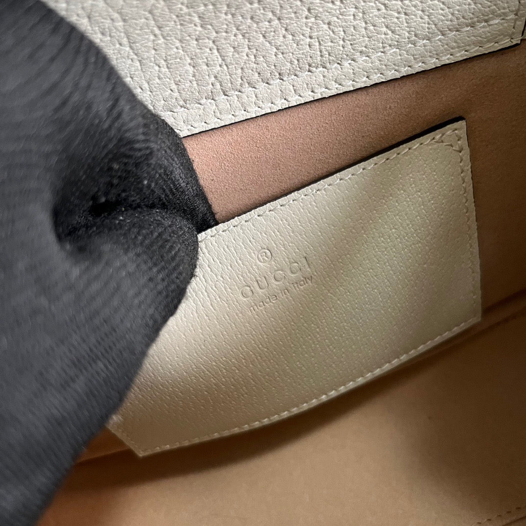 Gucci Diana Small Shoulder Bag
